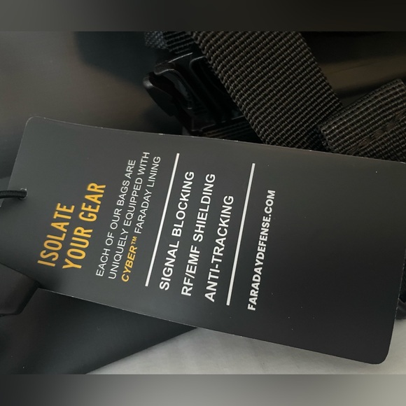 Waterproof Faraday Dry Bag - 17L Backpack - Picture 11 of 14